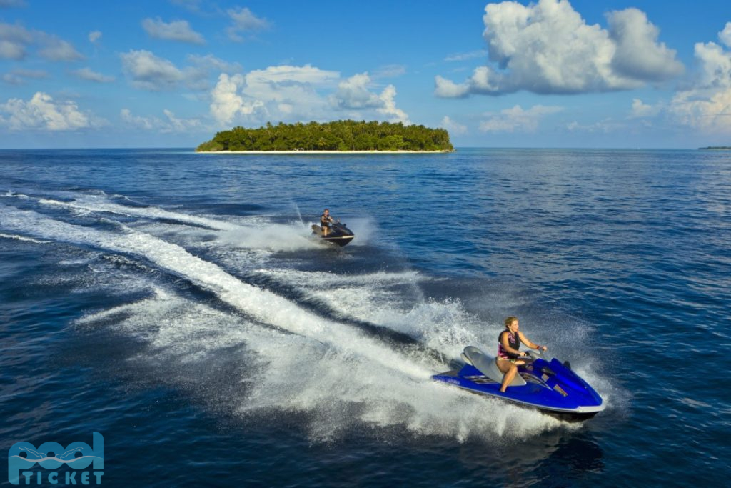 Kurumba2012 EOA Jetski 0301 1